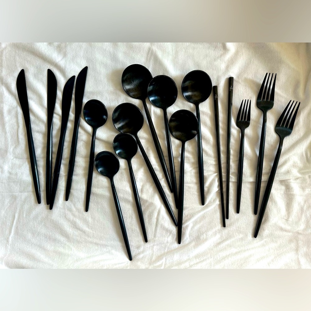 Studio Nova minimalist flatware